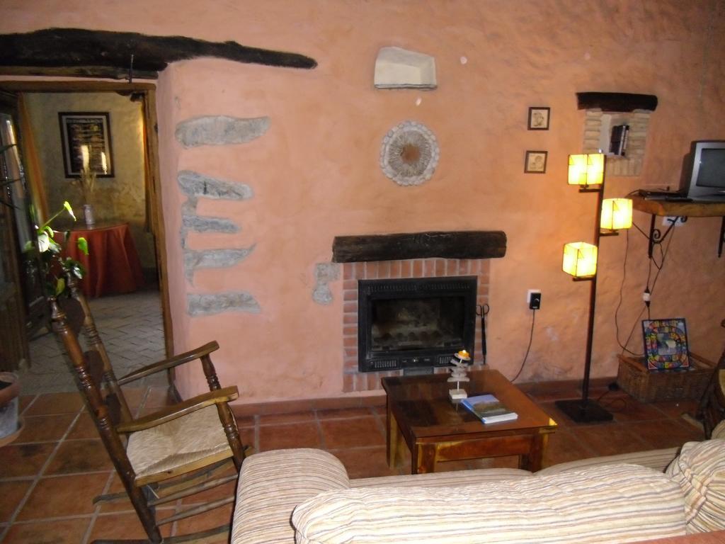 Casas El Alamillo- El Castanero Guest House Galaroza Bagian luar foto